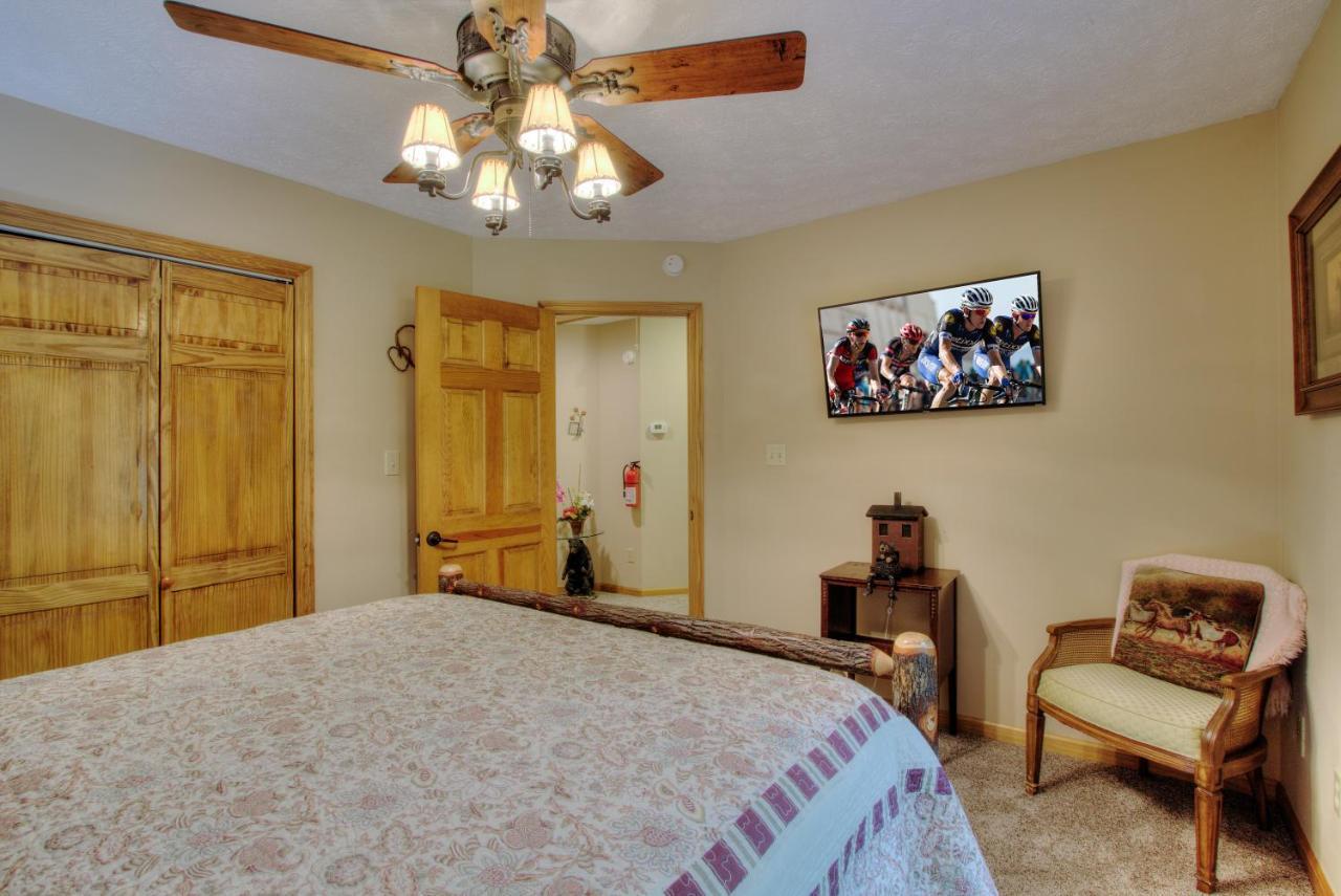 Gorgeous "Country Roads" By Honeybearcabins 4Br 4Ba, Next To Pool, Easy Drive, Main Strip Location! พิเจนฟอร์จ ภายนอก รูปภาพ