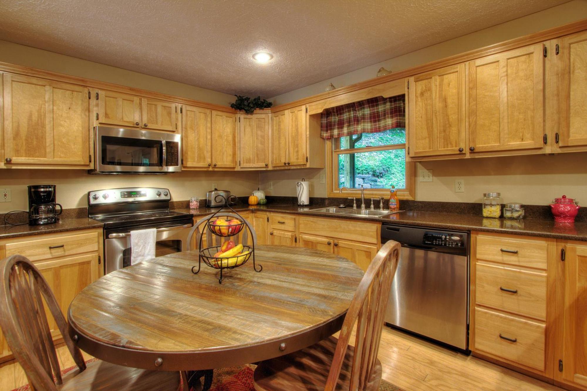 Gorgeous "Country Roads" By Honeybearcabins 4Br 4Ba, Next To Pool, Easy Drive, Main Strip Location! พิเจนฟอร์จ ภายนอก รูปภาพ